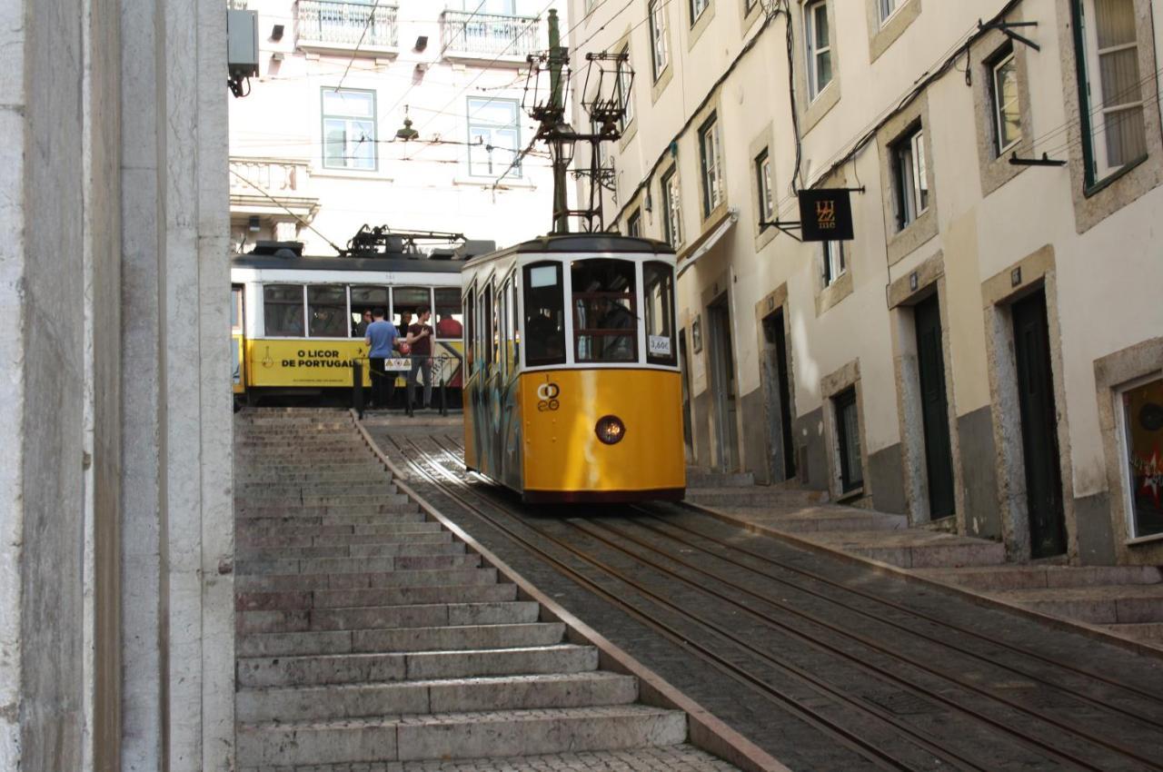 Apartment Yellow Bica Lisbon Exterior photo