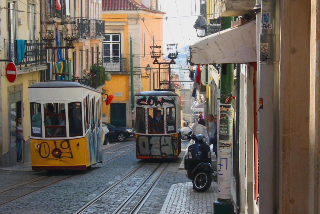 Apartment Yellow Bica Lisbon Exterior photo